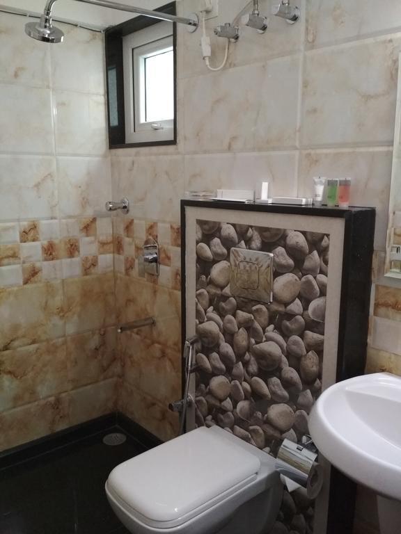 White Castle Boutique Apartment Hotel Bangalore Extérieur photo