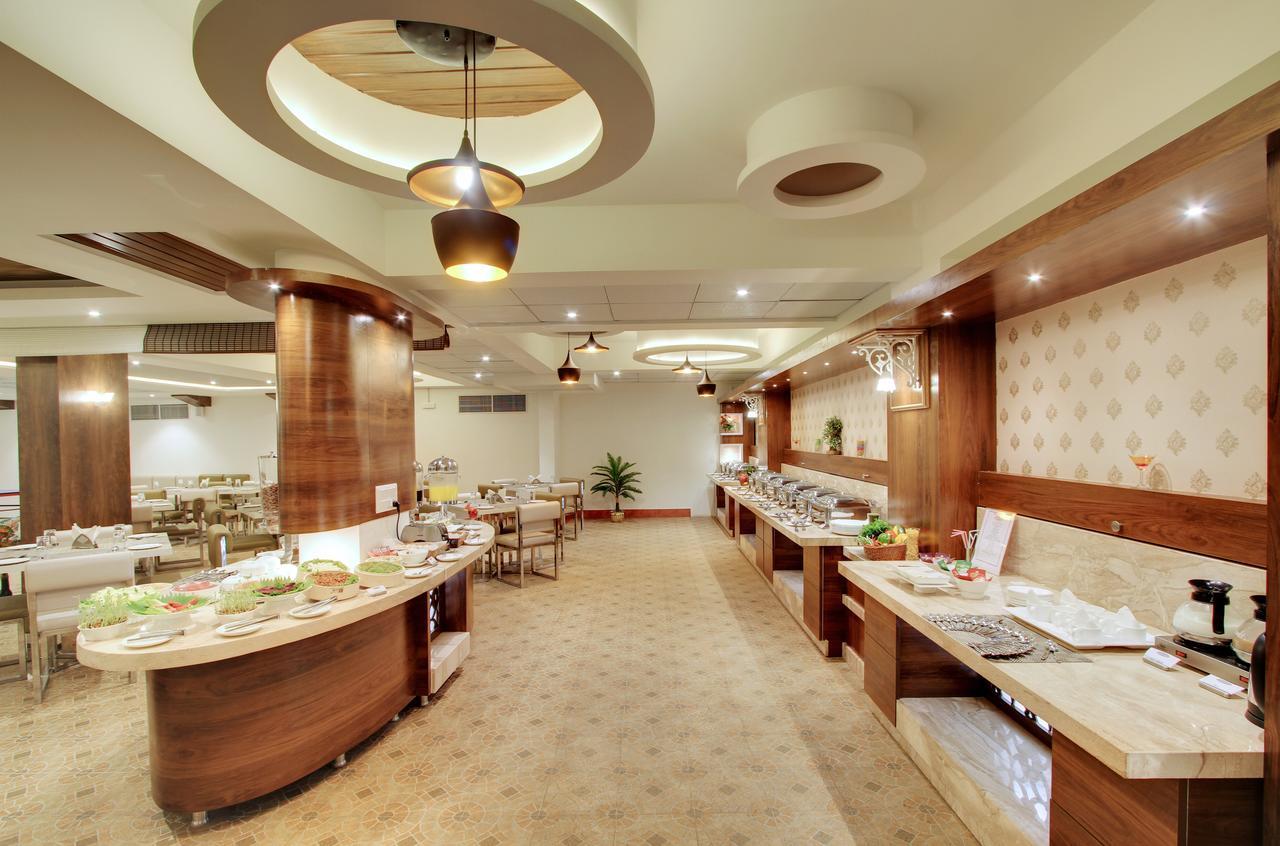 White Castle Boutique Apartment Hotel Bangalore Extérieur photo