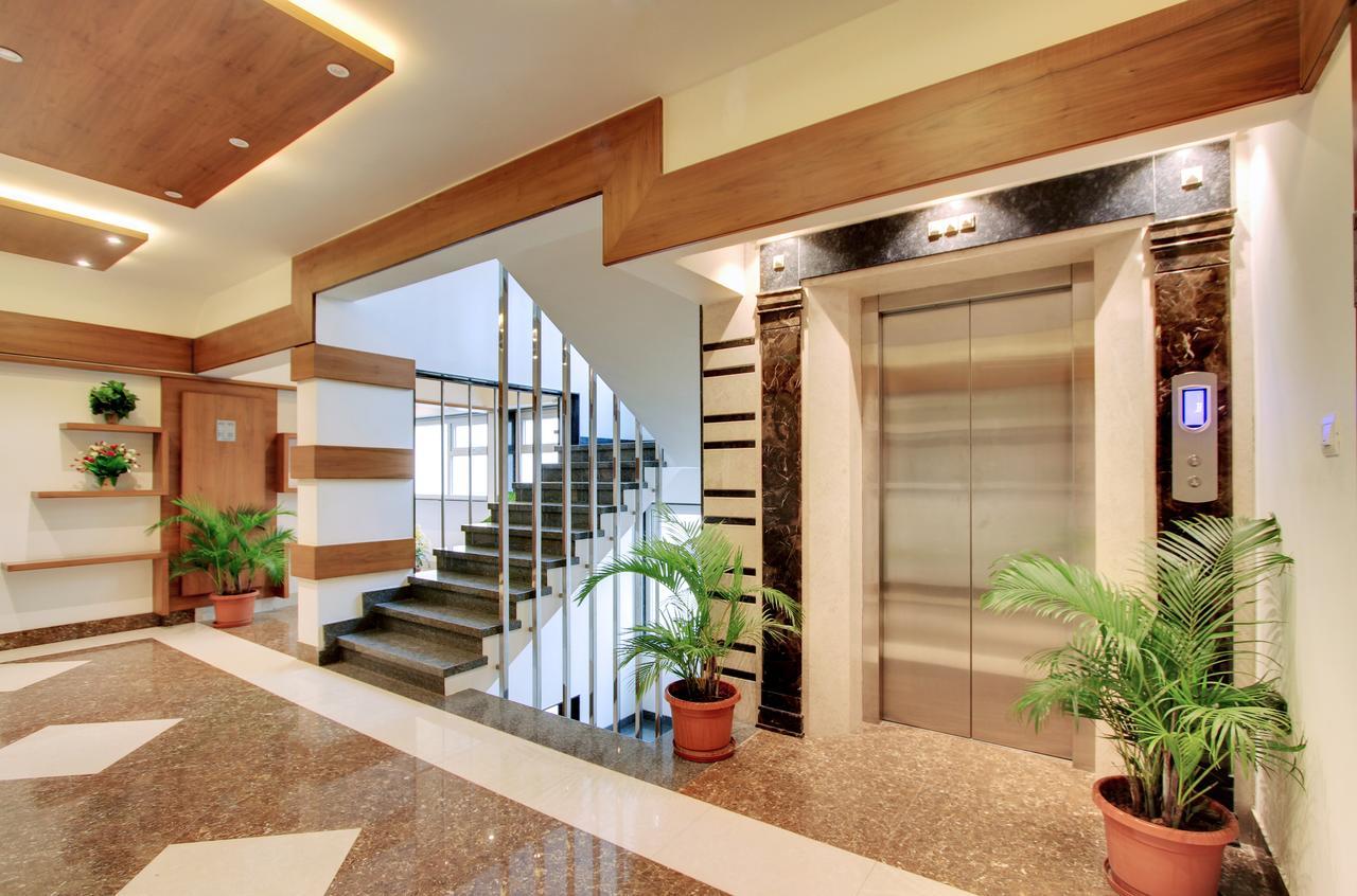 White Castle Boutique Apartment Hotel Bangalore Extérieur photo