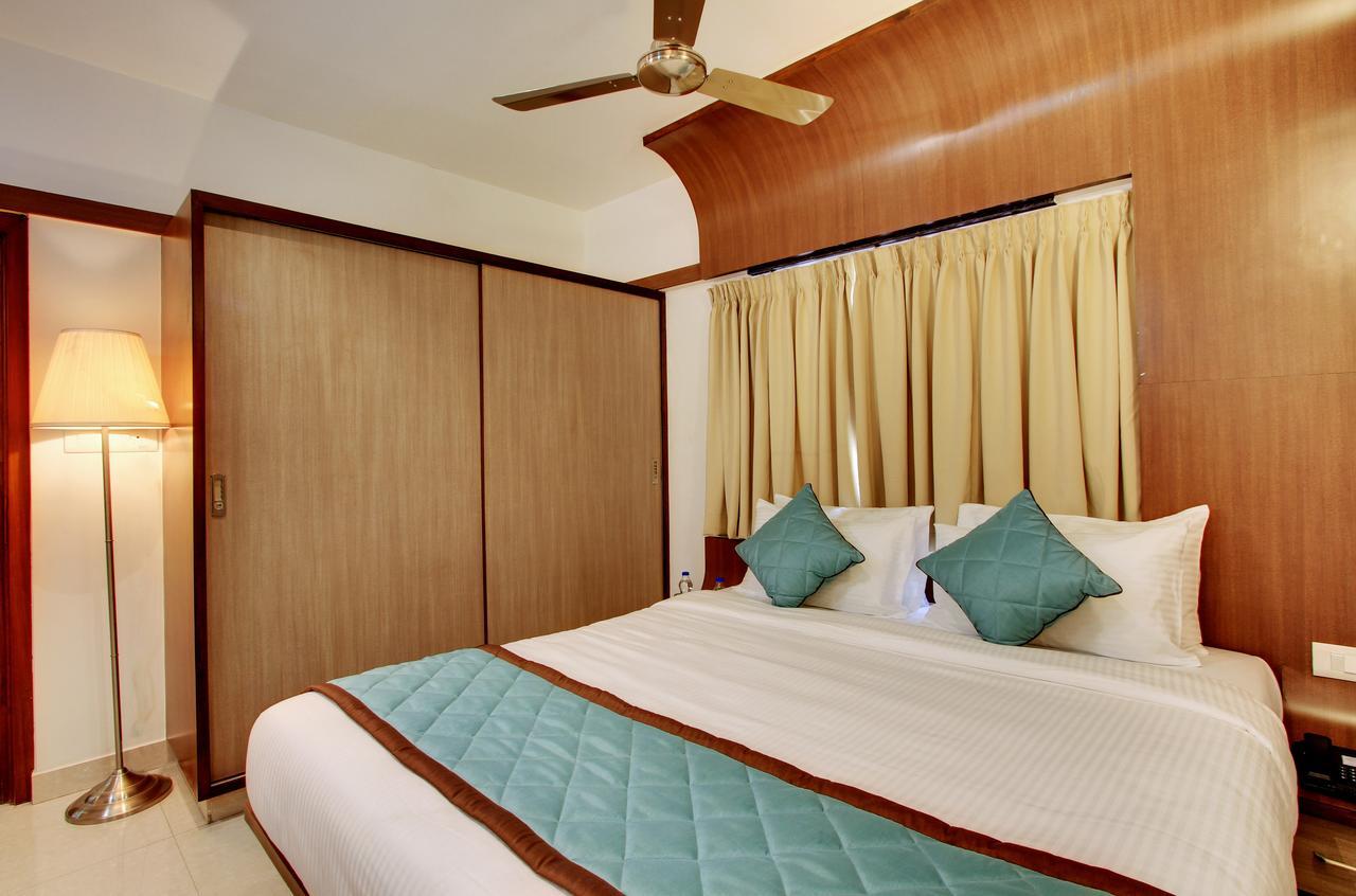 White Castle Boutique Apartment Hotel Bangalore Extérieur photo